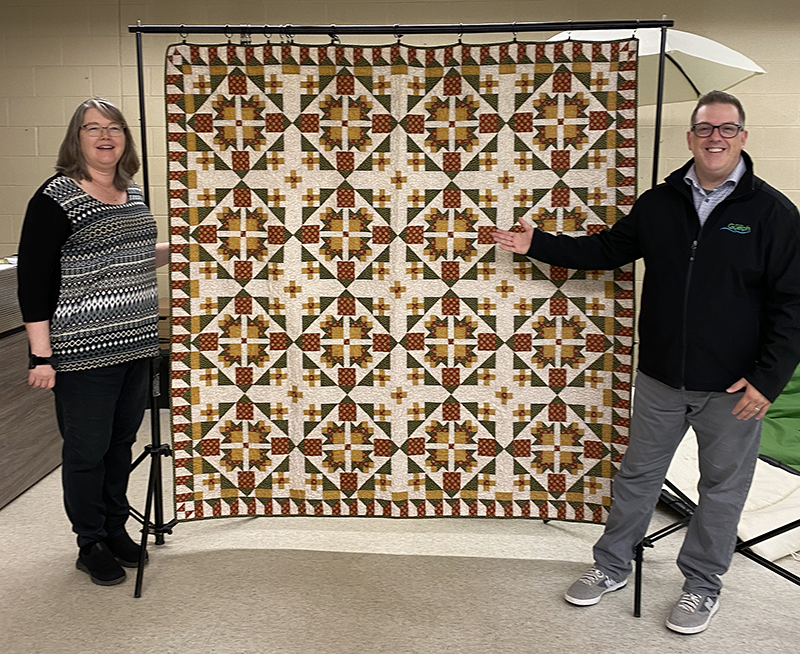 Royal City Quilters’ Guild donates 90 quilts to Home for Good