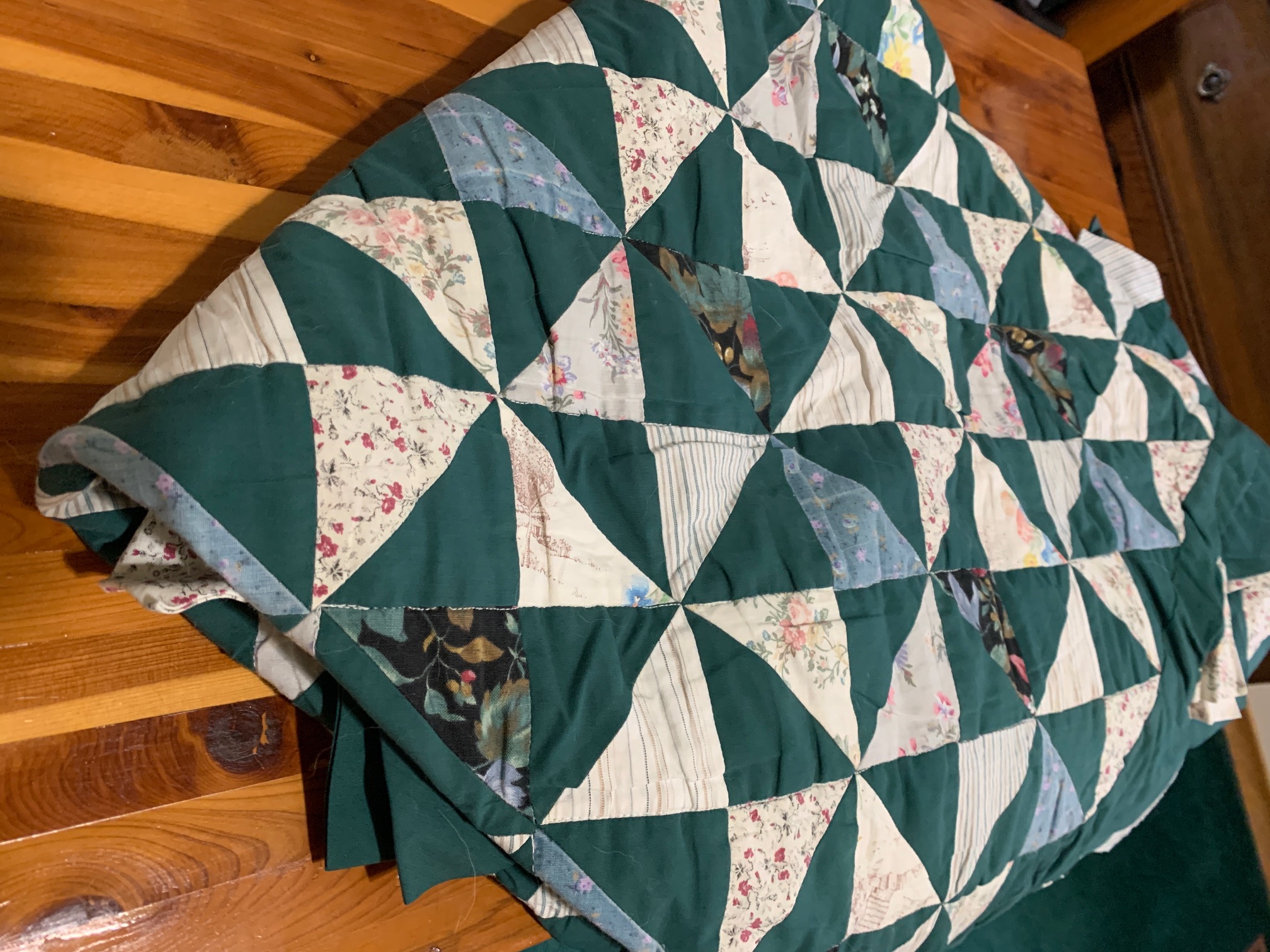 Quilted pinwheels by Lois Tuffin Love of quilted pinwheels