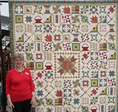 Featured Quilter Shirley Challice at the Millbrook Needlers quilt show