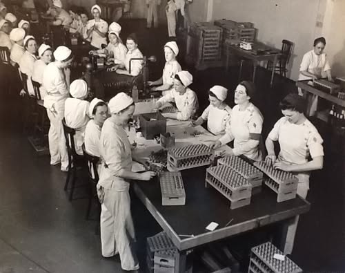 Call for ‘Bomb Girls’ Quilt Patches