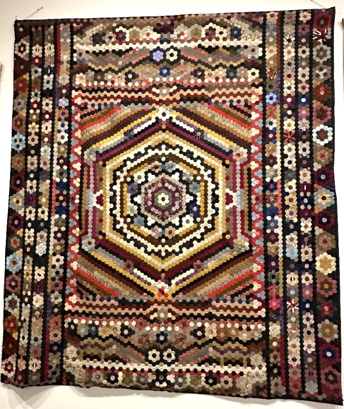 Dundas museum hexies